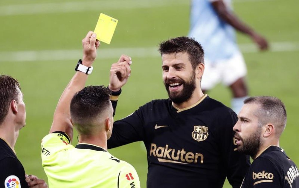 Pique will have painkillers to be available for the final. EFE
