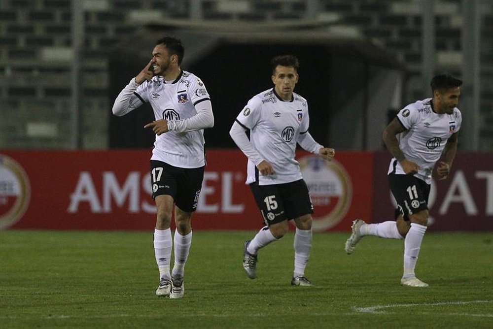 Colo-Colo ha evitado en el último suspiro el descenso. EFE/Archivo