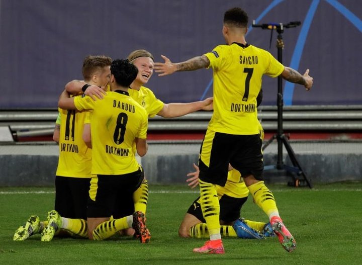 Borussia se segura e sai da Espanha com vantagem