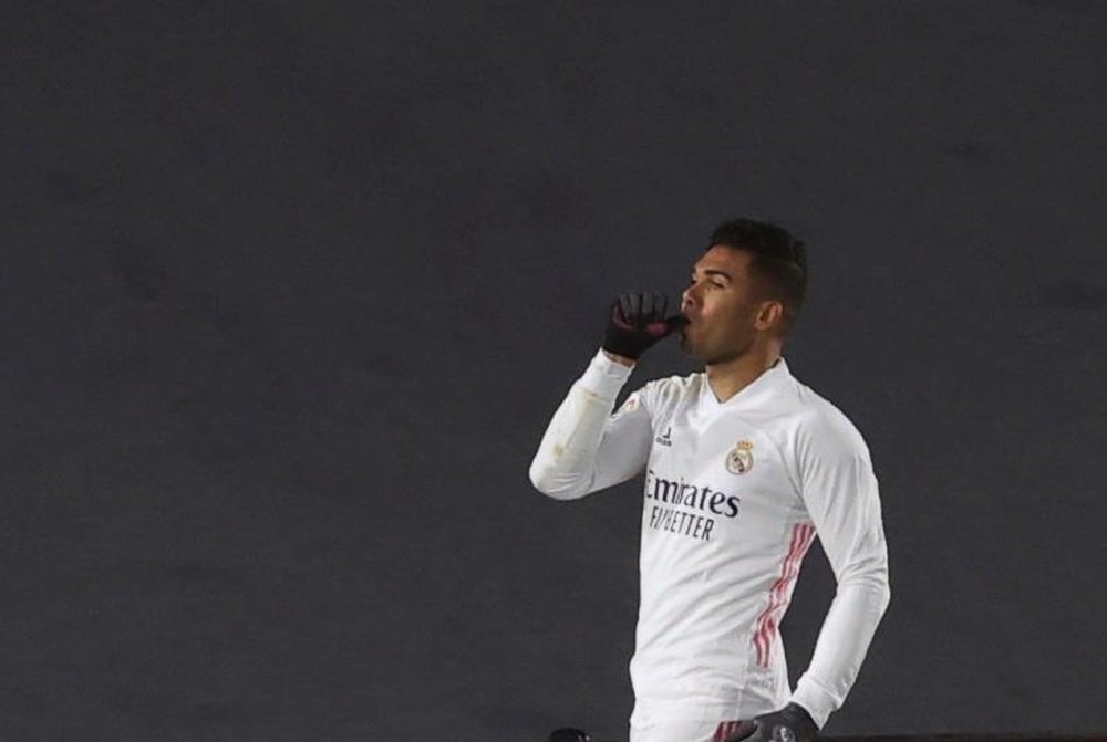 Casemiro, descartado para la vuelta de los octavos. EFE/JuanJo Martín/Archivo