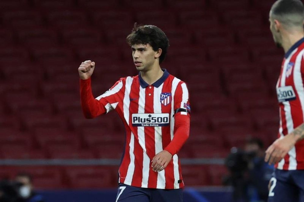 Sin Suárez ni Llorente, el Atlético necesita los goles de Joao Félix más que nunca. EFE