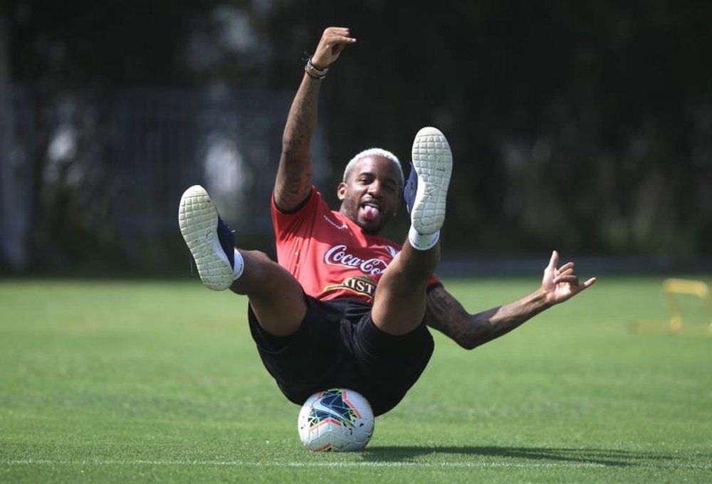 Farfán confirmó su retirada. EFE