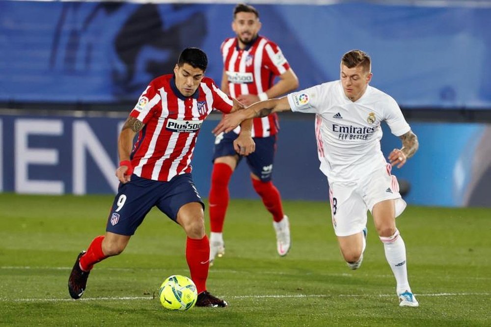 Les compos probables du match de Liga entre l'Atletico Madrid et le Real Madrid. EFE