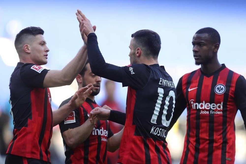 El Eintracht igualó la contienda gracias a Kostic. EFE/EPA