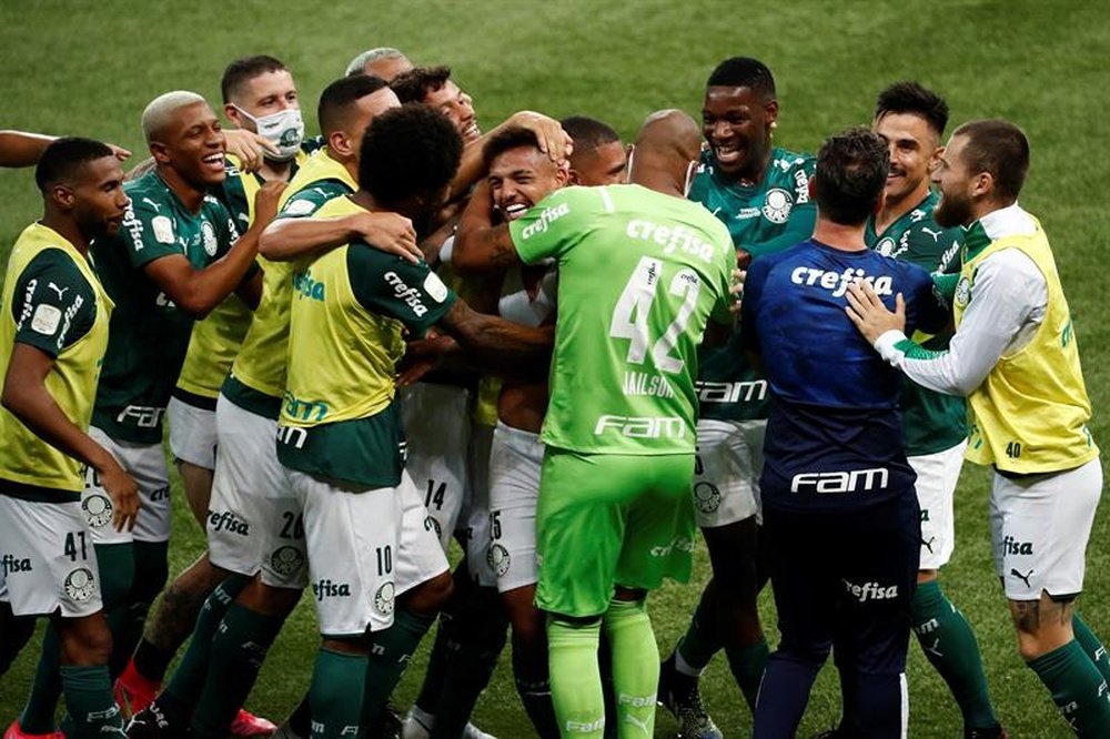 Palmeiras conquistou Paulista, Libertadores e Copa do Brasil de uma vez. EFE/Sebastião Moreira