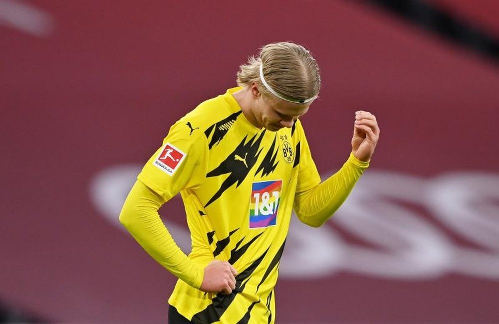 Haaland dijo estar aún emocionado tras ayudar al Borussia a meterse en cuartos. EFE