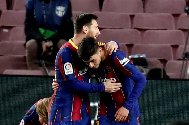 Pedri Messi