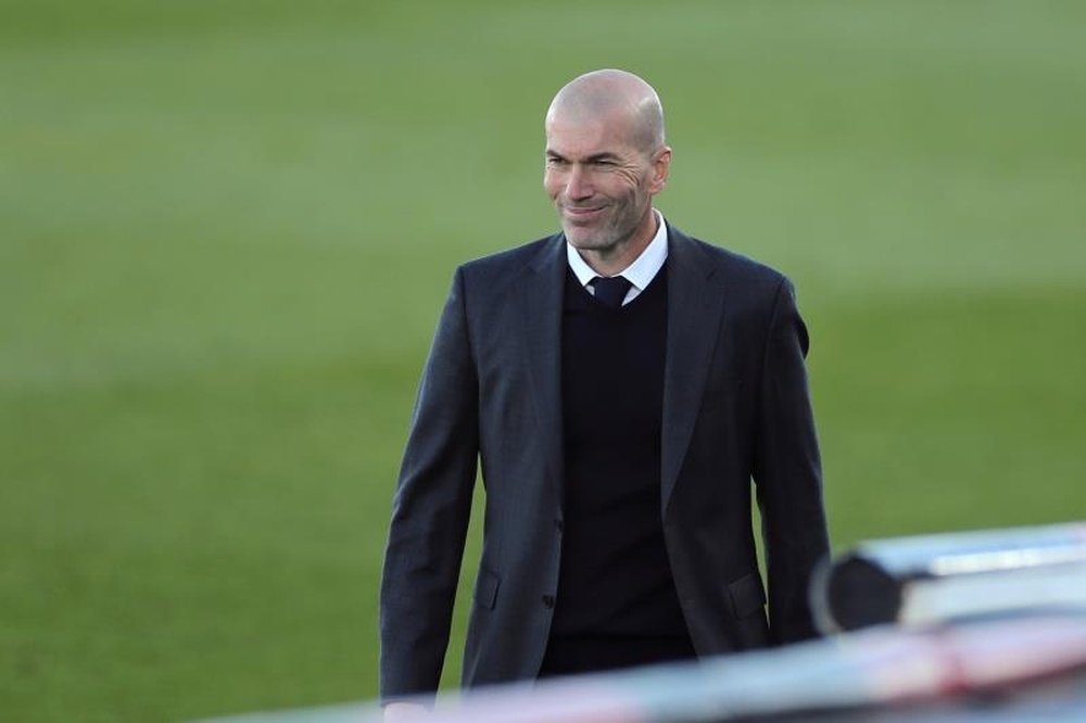 Zidane e sua trajetória merengue. EFE/Kiko Huesca