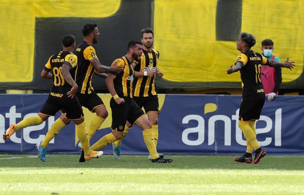 Peñarol echa el cierre con buen sabor de boca. EFE/Archivo