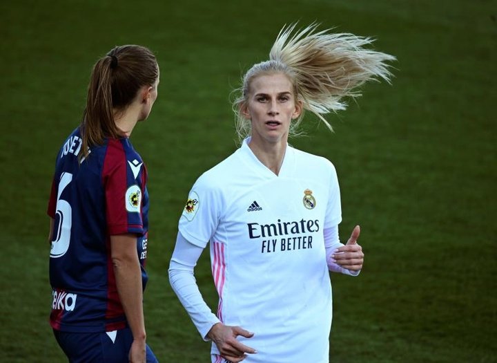 Sofia Jakobsson, obligada a marcharse del Real Madrid: 