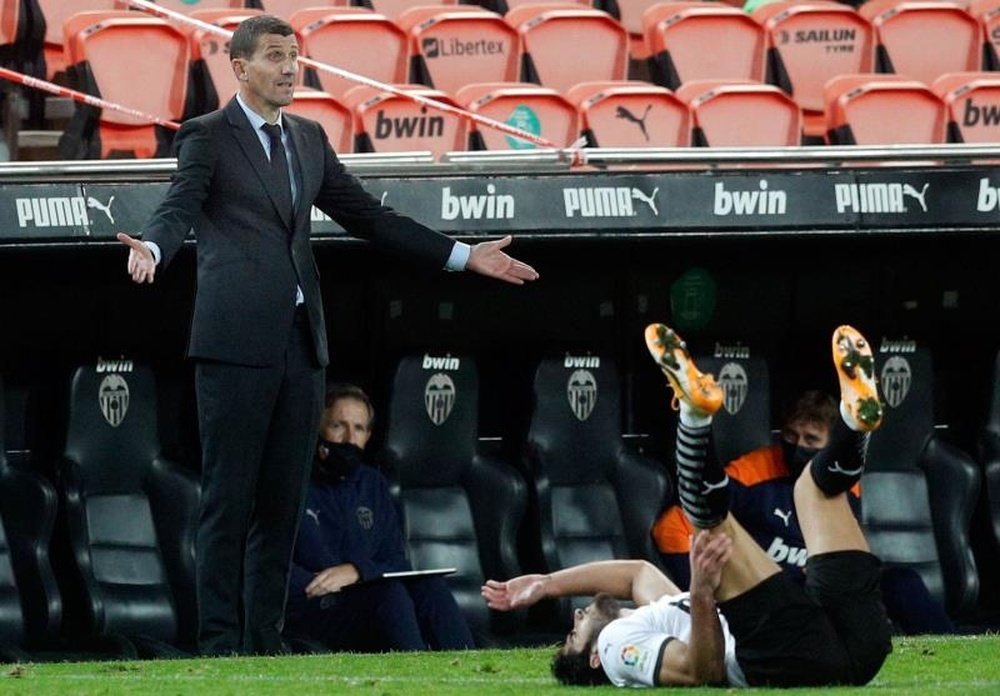 Treinador do Valencia é demitido na reta final de LaLiga. AFP