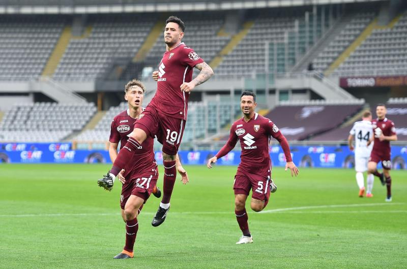 Los jugadores del Torino celebran
