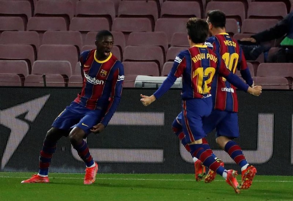 Aos 89 minutos, Ousmane Dembélé marcou o gol da vitória do Barcelona. EFE