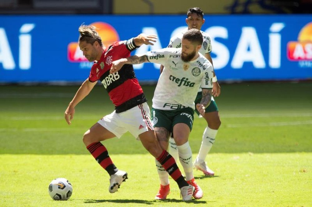 Flamengo e Palmeiras vivem montanha-russa de emoções antes de final da Libertadores. EFE