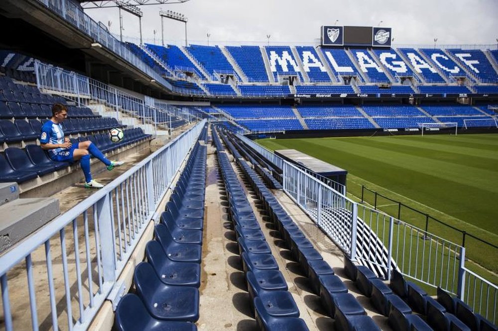 La Rosaleda quiere volver a tener a 20.000 almas en sus gradas. EFE