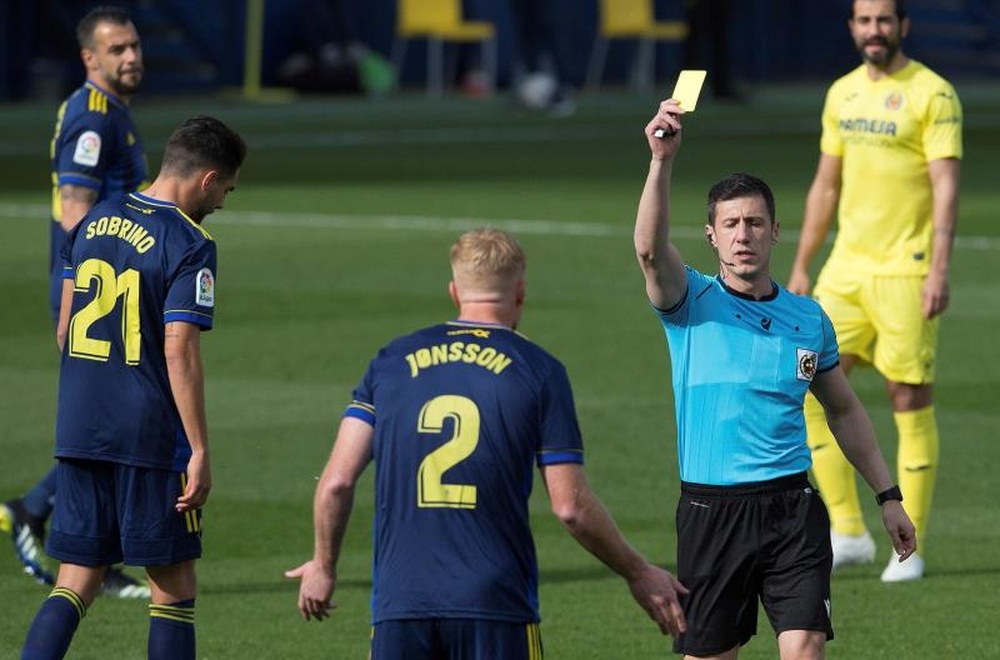 Soto Grado pitará el Villarreal-Barça. EFE