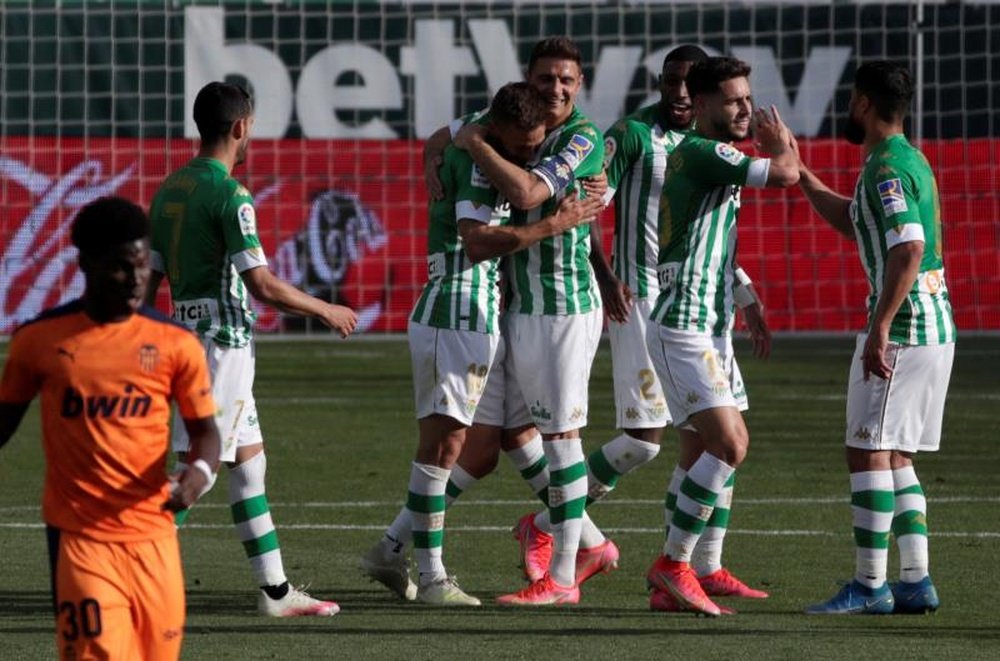 Jaume deja en tablas el espectáculo del Villamarín. EFE/Julio Muñoz