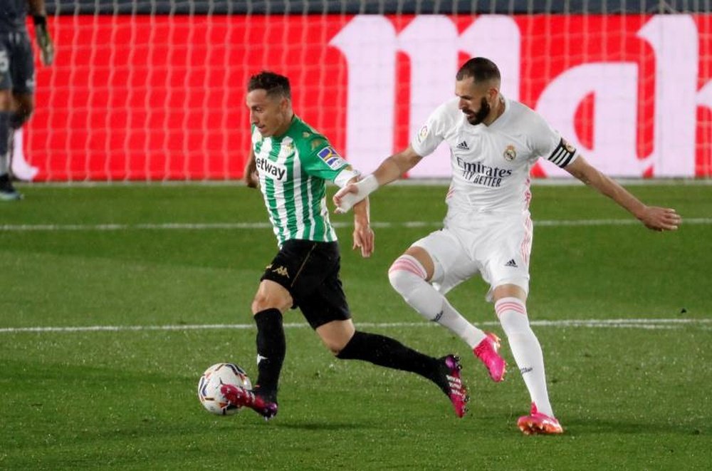 Pellegrini roza una marca de récord en el Betis de este siglo. EFE