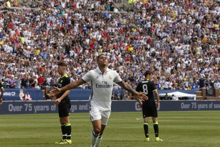 Mariano condamné à cirer le banc du Real Madrid