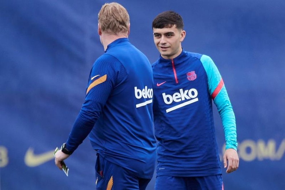 Pedri et Jordi Alba présent avec le reste du groupe. EFE