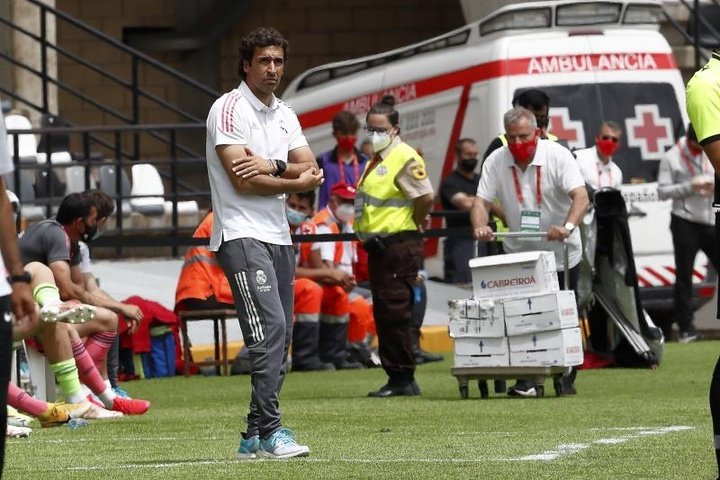 Raul vê uma final equilibrada entre Real e Liverpool. EFE