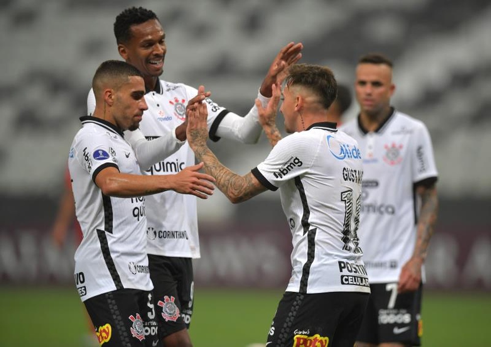 Qual foi a última vitória do Corinthians sobre o Flamengo? EFE/Nelson Almeida