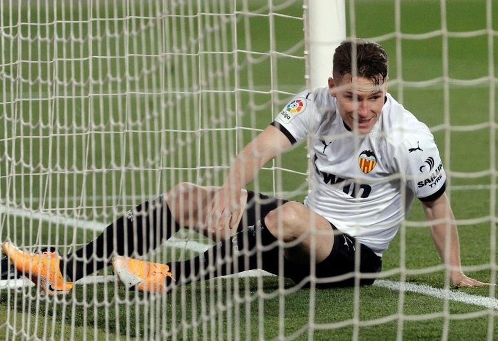 O Valencia anuncia a saída de cinco jogadores. AFP