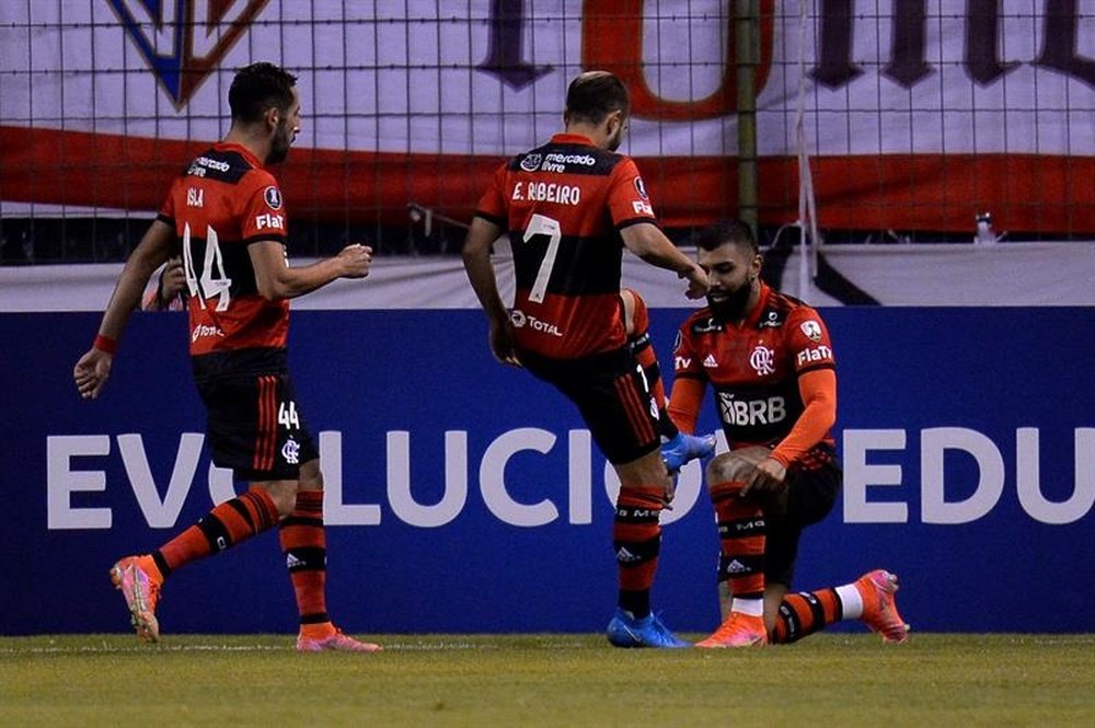 Flamengo responde al interés del Newcastle por Gabigol. EFE