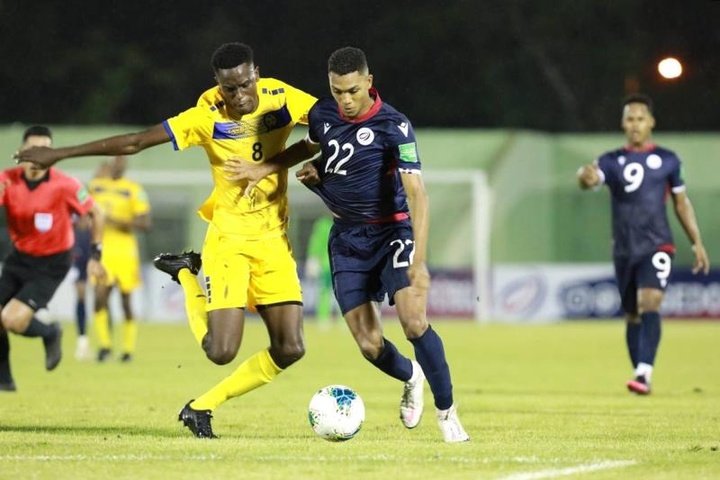República Dominicana se mete en problemas tras su empate