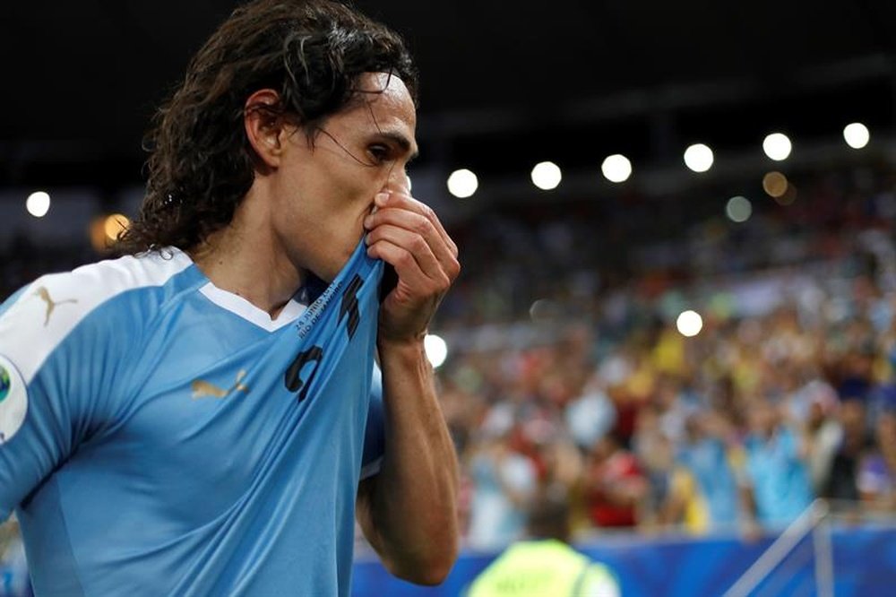 Uruguay derrotó a Bolivia en la Copa América y Cavani acabó satisfecho. EFE