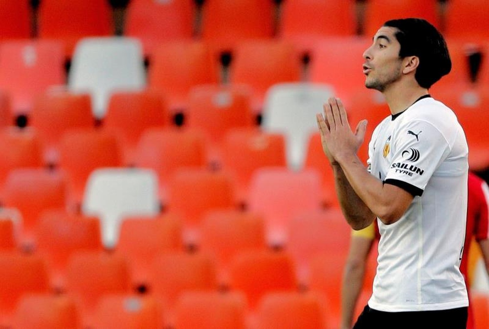 Carlos Soler habló sobre el penalti sobre Ansu Fati. EFE