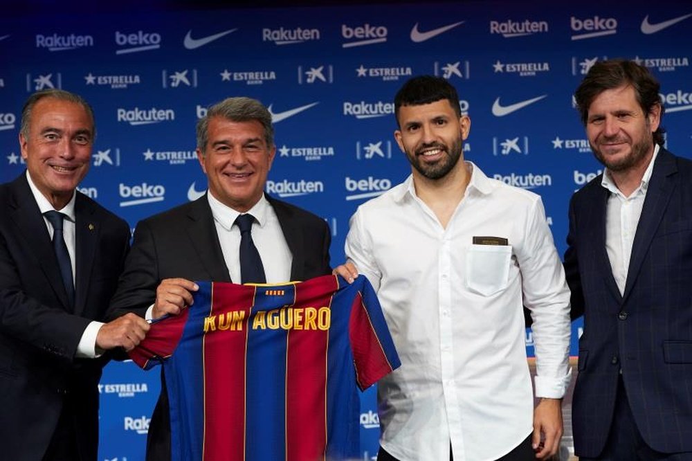 Aguero's competitive Barca debut will have to wait. EFE/Alejandro Garcia