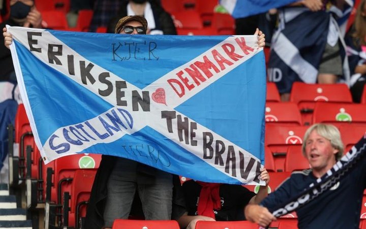 Liverpool y Chelsea, en la carrera por la promesa escocesa Domeracki