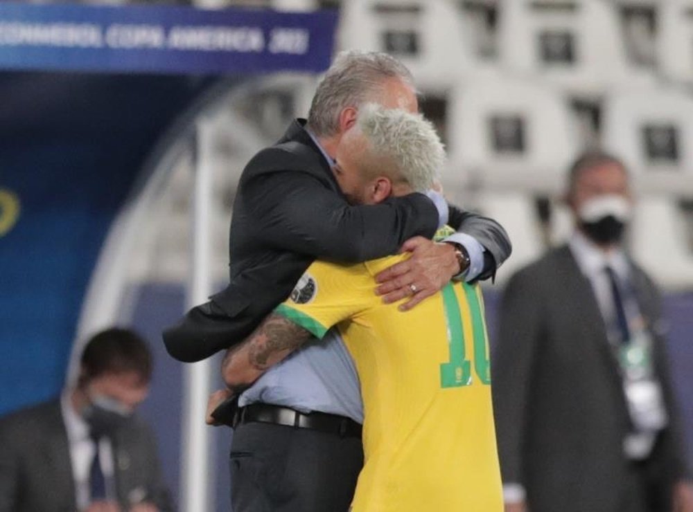 Neymar a fondu en larmes après son match. EFE