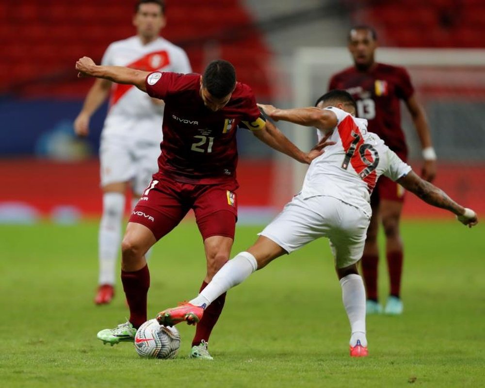 Perú venció 0-1 a Venezuela. EFE