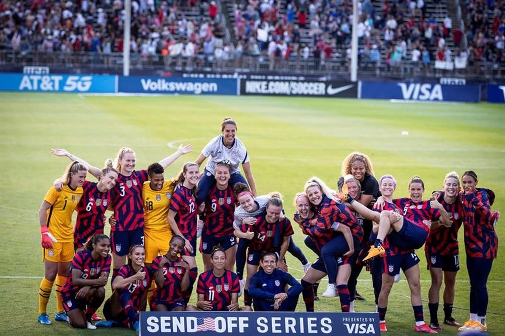 La Selección Femenina de Estados Unidos venció por 4-0 a México. EFE