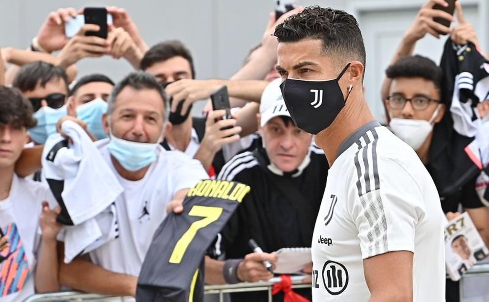 Cristiano is already with Juve to prepare for the season. EFE
