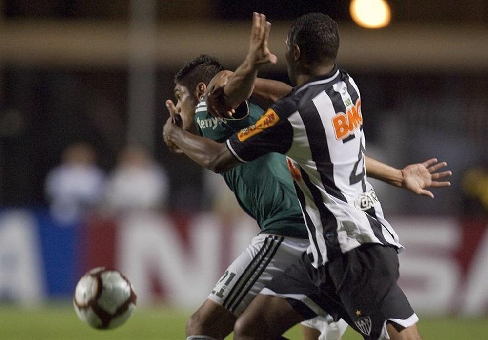 Prováveis escalações de Palmeiras e Atlético-MG. AFP