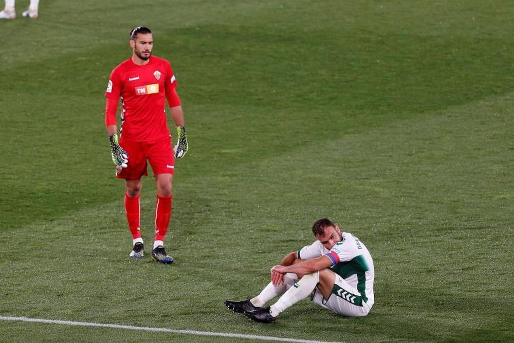 Gonzalo Verdú fue sustituido ante el Celta por problemas en el gemelo izquierdo. EFE