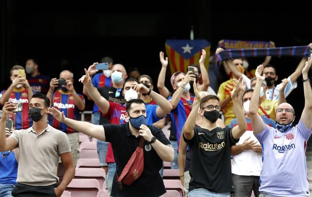 El Barça vuelve a organizar los viajes tras la pandemia. EFE