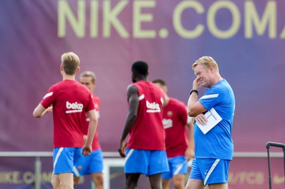 Koeman and Barca do not give good impressions. EFE