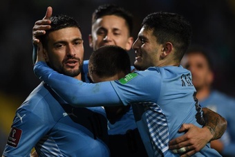 Uruguay se impuso por 4-2 a Bolivia. EFE