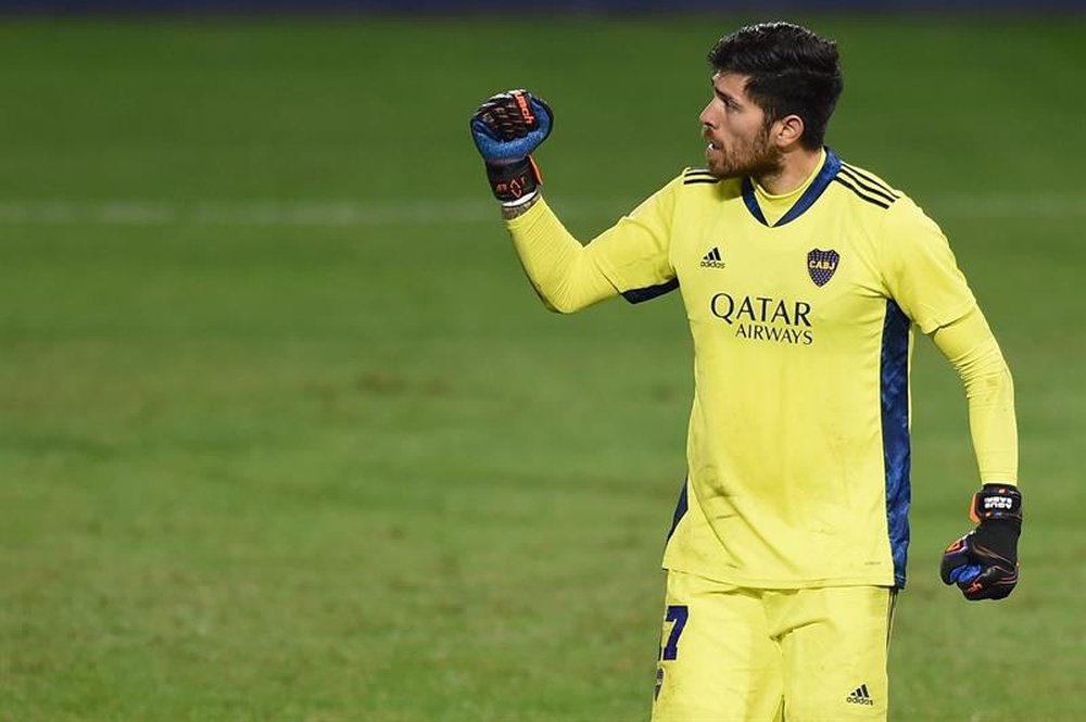 Barcelona está de olho em Agustín Rossi. EFE/Marcelo Endelli