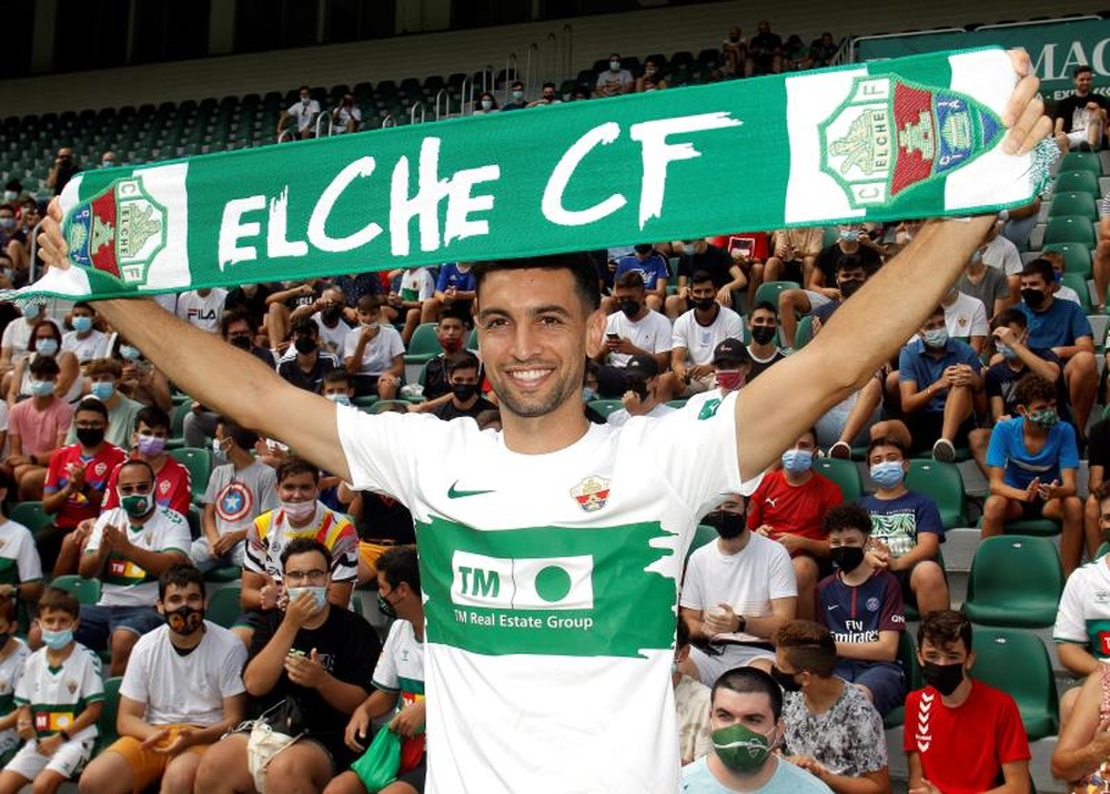 Todos atentos a Pastores. EFE