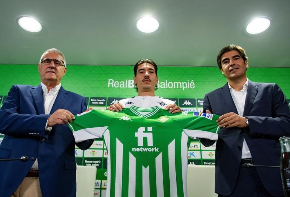 Bellerín ha disputado 32 partidos la temporada pasada como bético