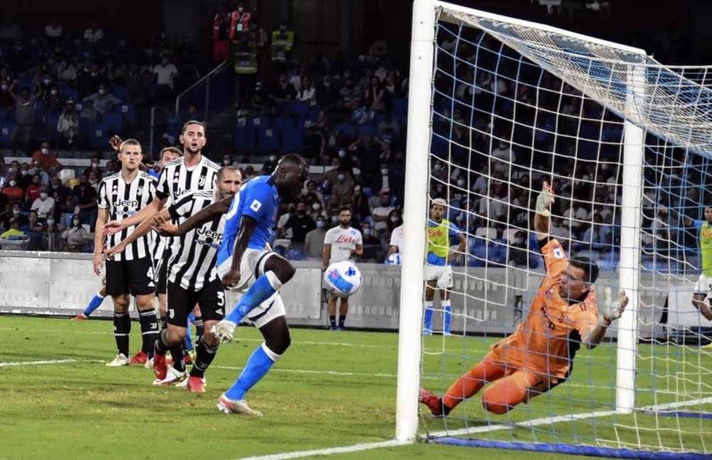 Il Napoli vince contro la Juventus. EFE