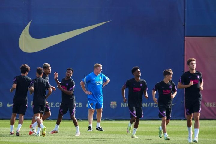 Barça treina após o 3 a 0 com as ausências de Jordi Alba e Pedri