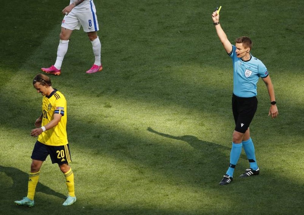 Siebert will take charge of the match at Old Trafford. EFE
