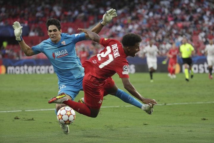 Adeyemi desquicia al Sevilla y el fútbol desquicia al Salzburgo