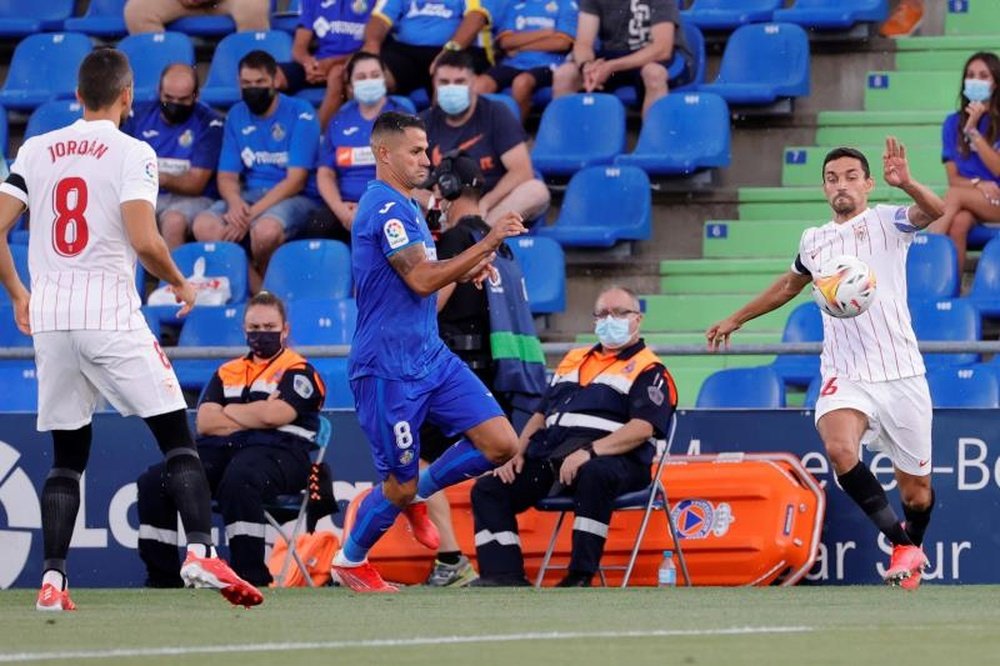 El Getafe, decepcionado con el rendimiento de Vitolo. EFE